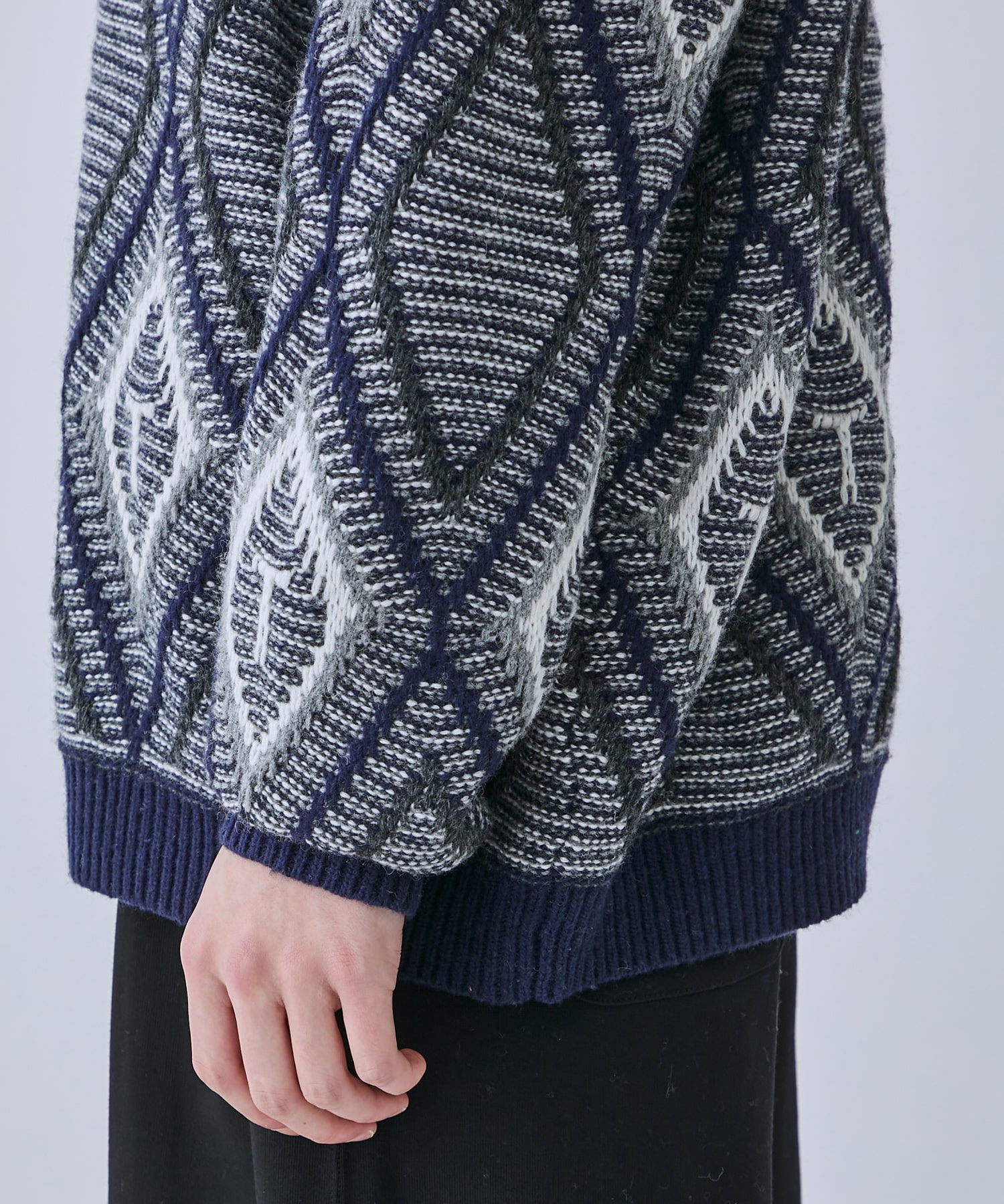 TTT_MSW | Diamond pull over knit