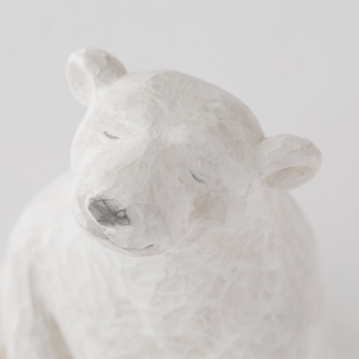 鈴木彫刻所/シロクマ 大 -笑顔をくれるシロクマ - スタイルストア