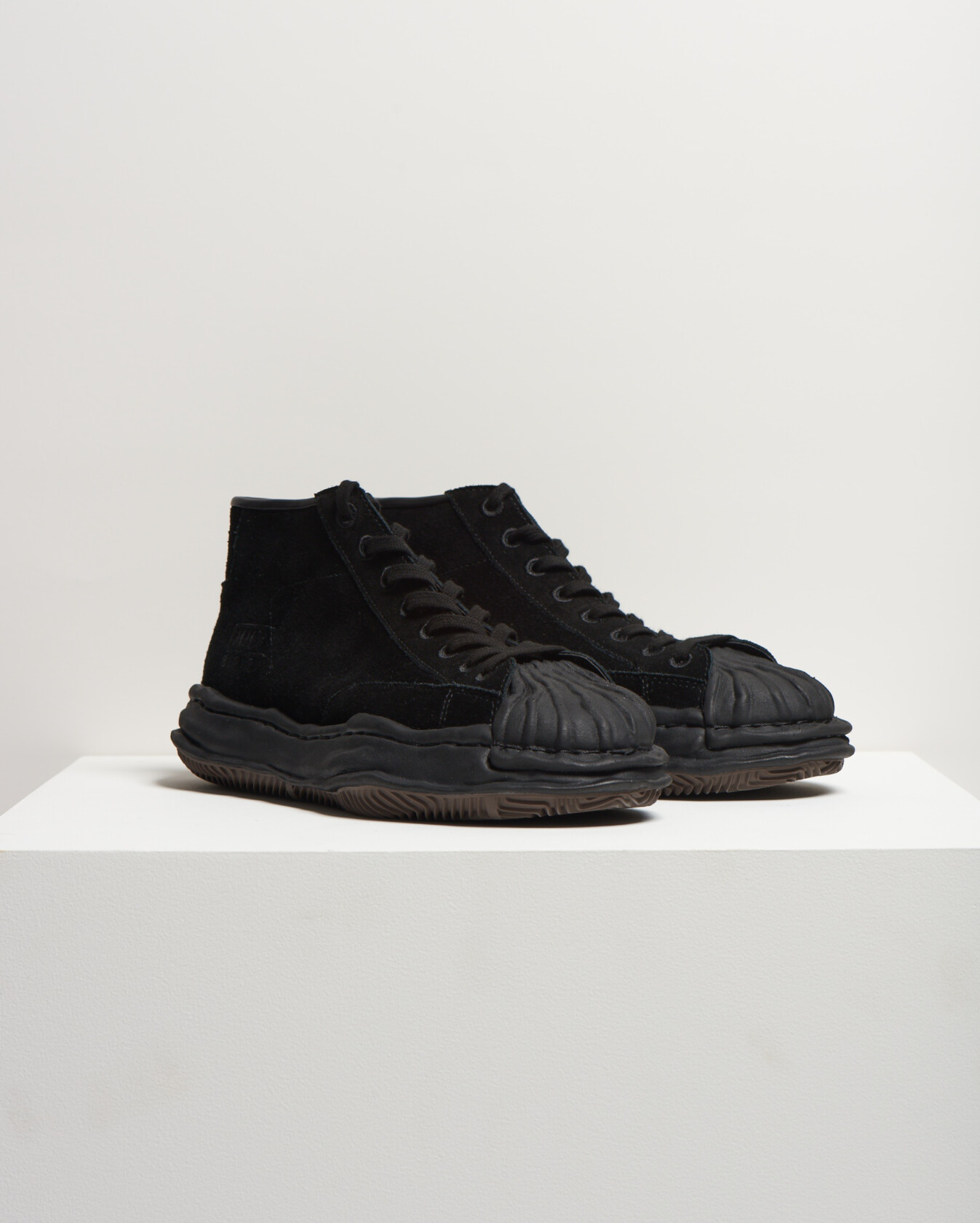BED j.w. FORD × Maison MIHARA YASUHIRO “BLAKEY VELOUR HIGH-TOP