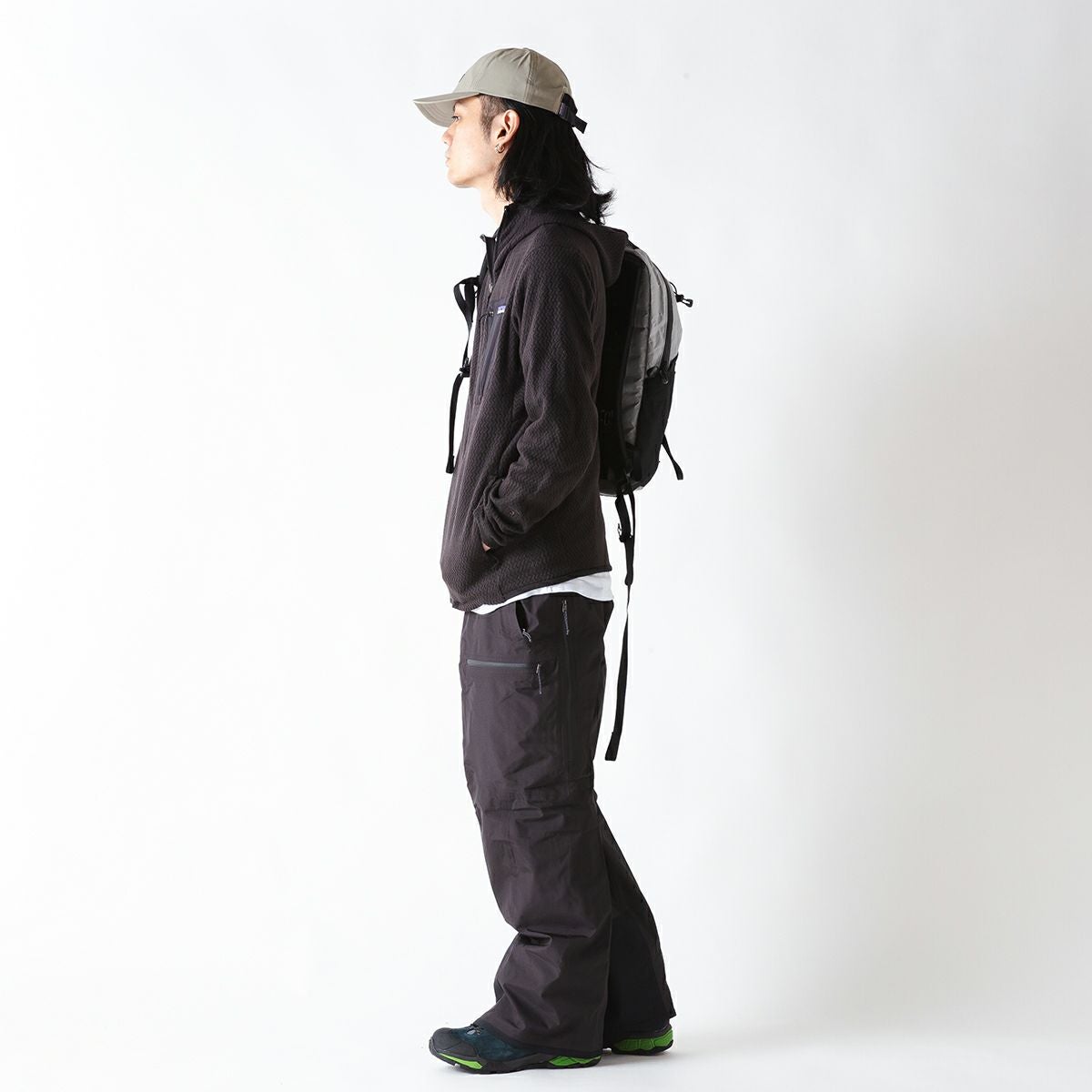patagonia パタゴニア R1エアフルジップフーディ メンズ｜SUNDAY