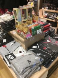 鈴鹿PAのSUPER GTオフィシャルグッズ販売コーナーが拡張しました