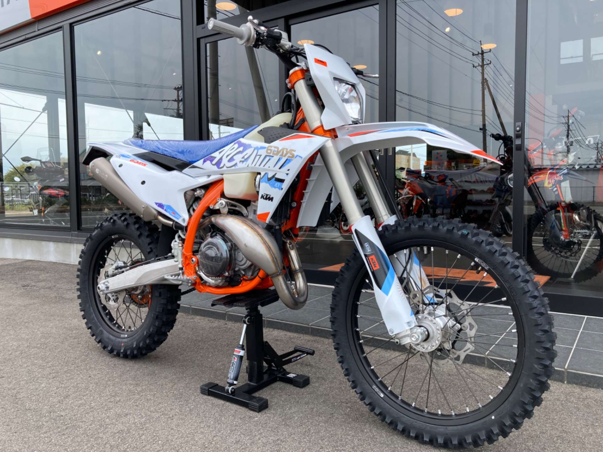 KTM250EXC SIXDAYS 2024年モデル入荷しました✨ | 二輪に関する