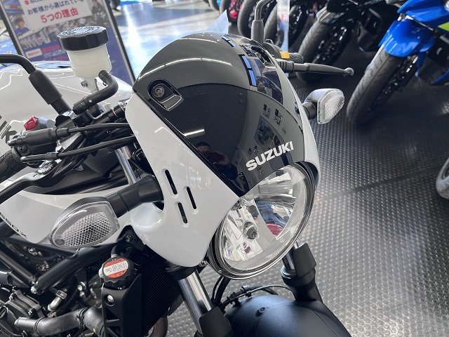 2025年モデル【SV650X ABS】新色ホワイト入荷しました！ | スズキ