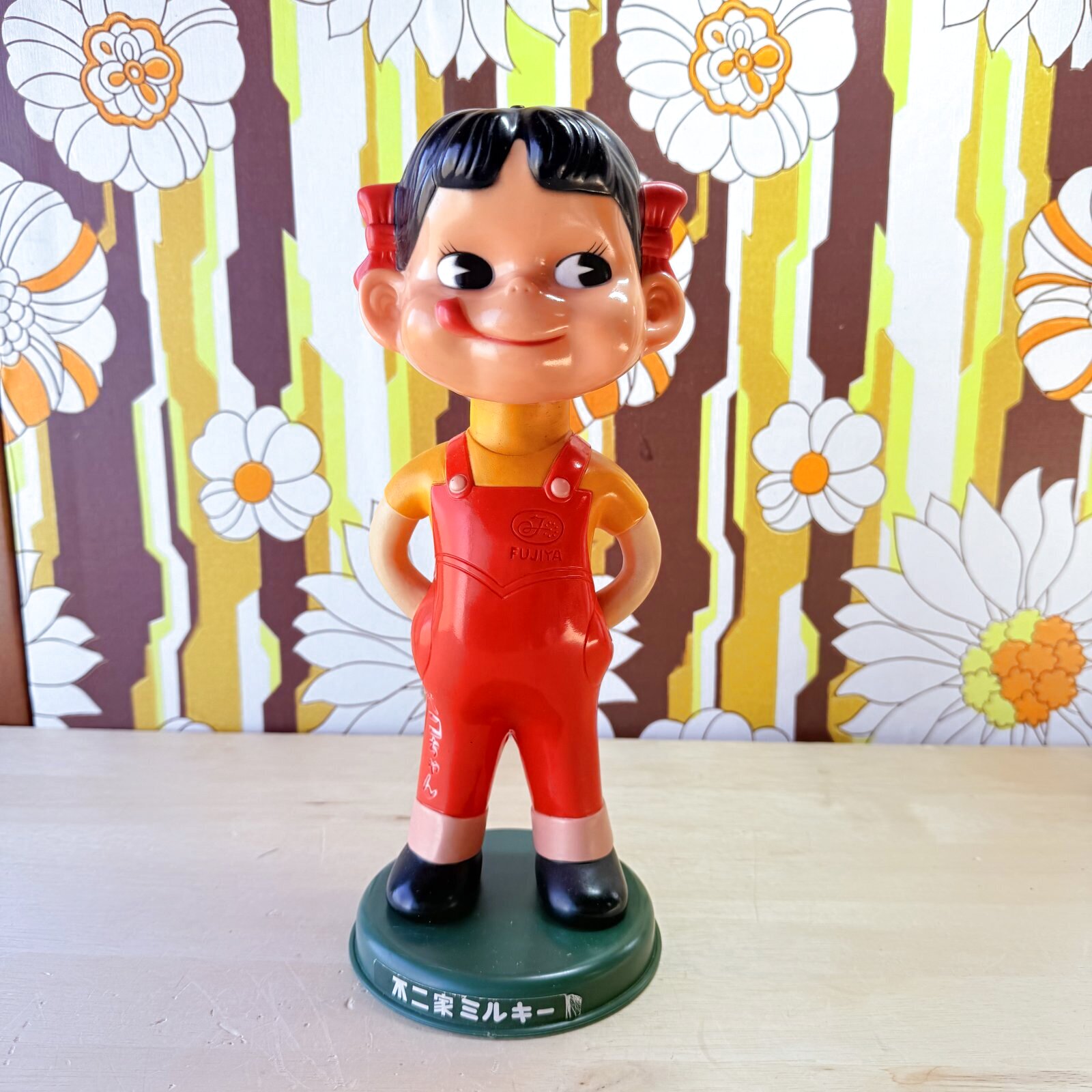 希少 FUJIYA 不二家 ペコちゃん首振り人形 vintage