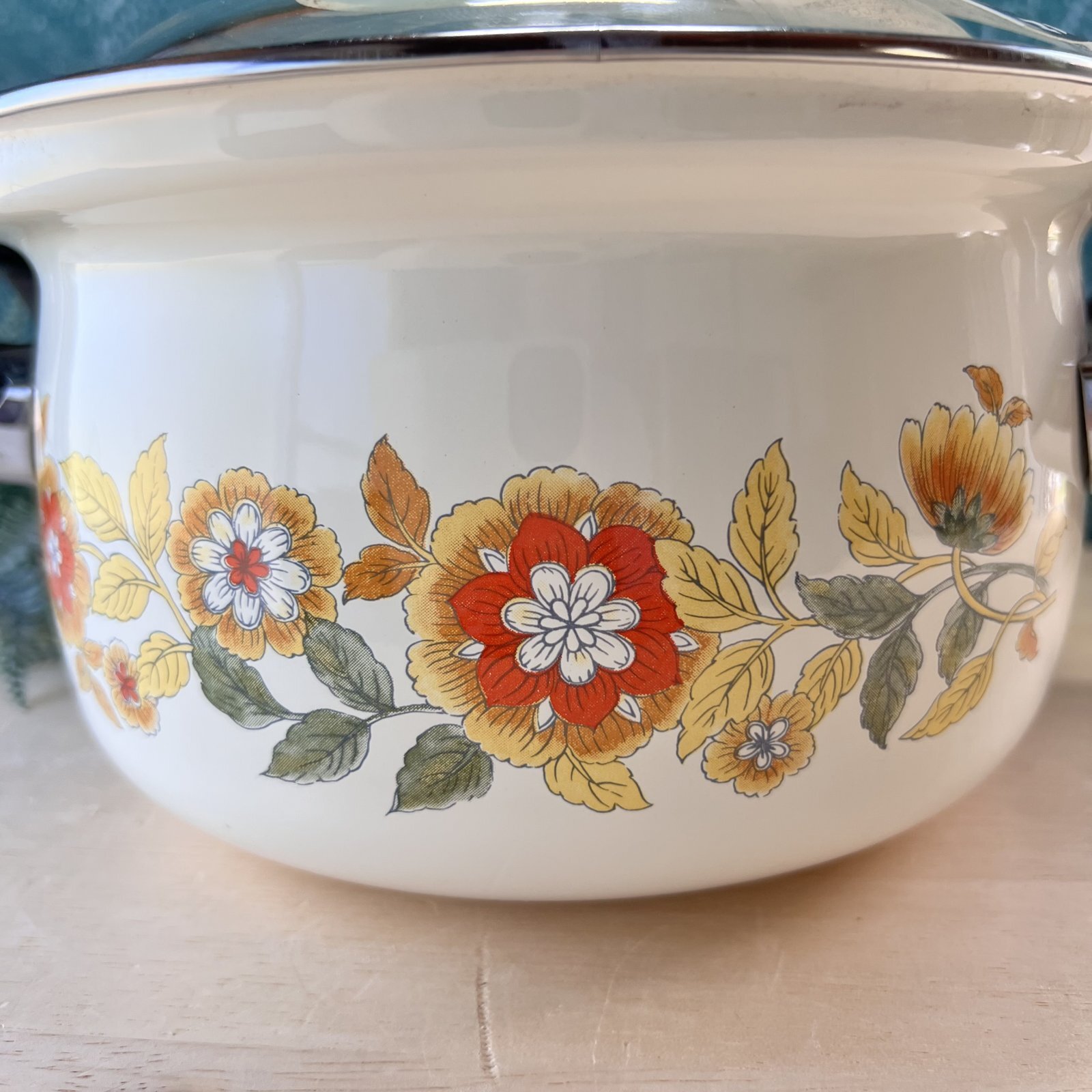 マルビシホーロー ガラス蓋 両手鍋 花柄 クリームカラー 20cm