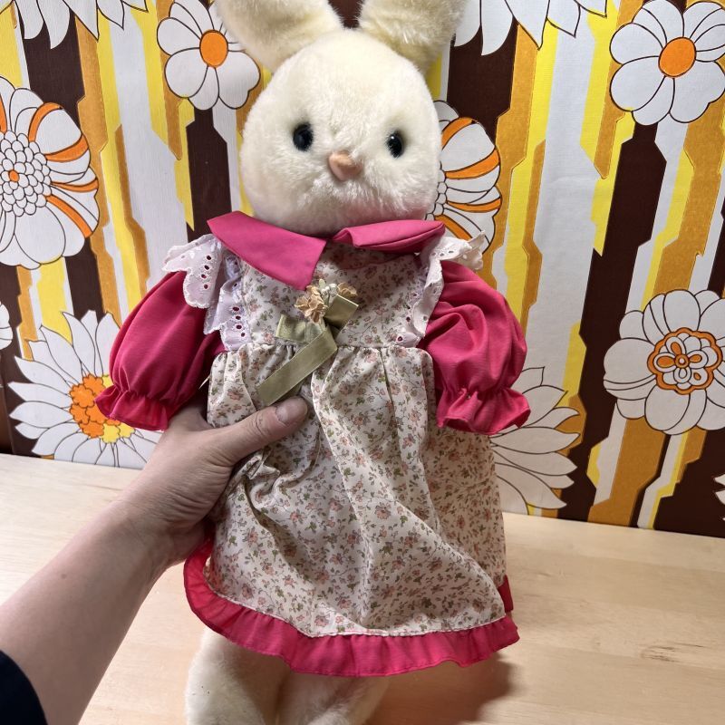 大池玩具 オオイケ メルヘン街道からの贈りもの うさぎのぬいぐるみ
