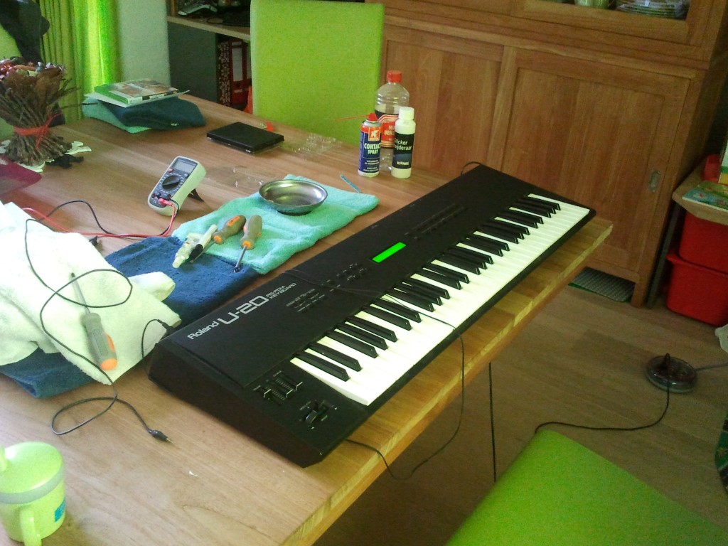 Roland U-20 RS-PCM Keyboard (#1) | Synths and Keyboards