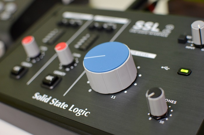 Solid State Logic SSL 2レビュー | SynthSonic