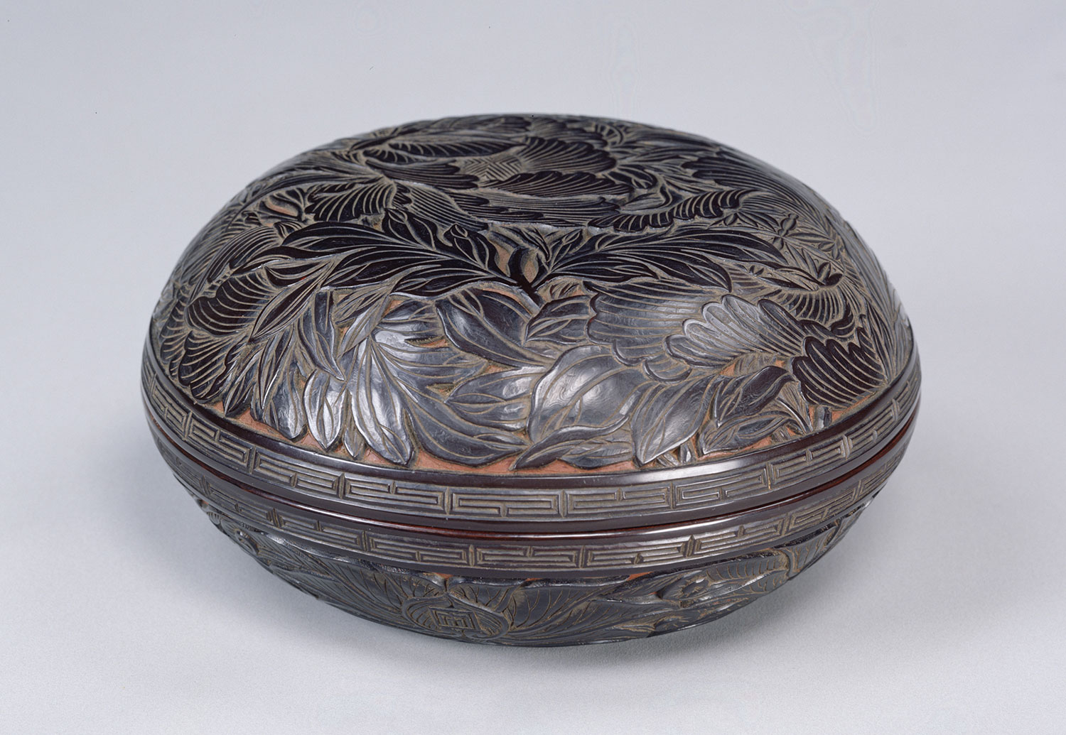 内閣府認定・公益財団法人頌古会：美術品・古美術・骨董品・絵画の鑑定